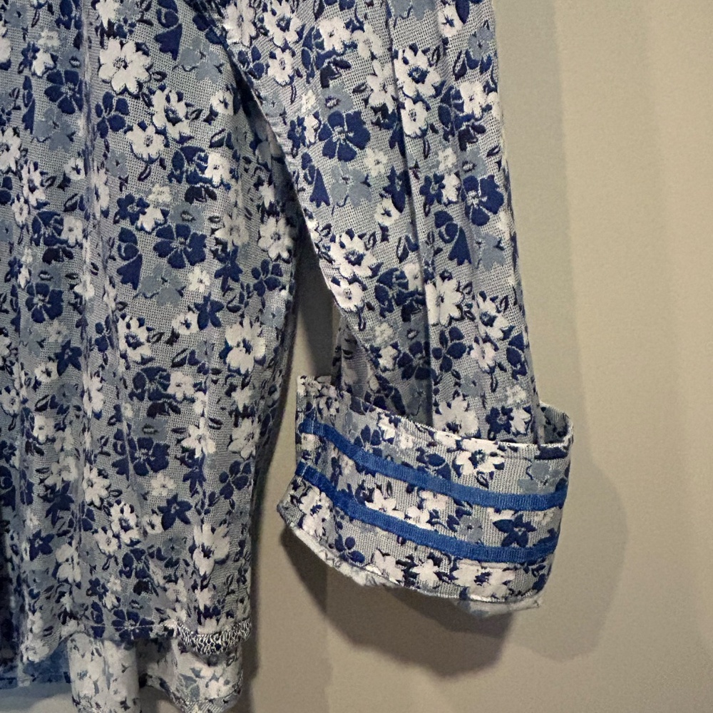 Robert Graham - Picture 3 of 4